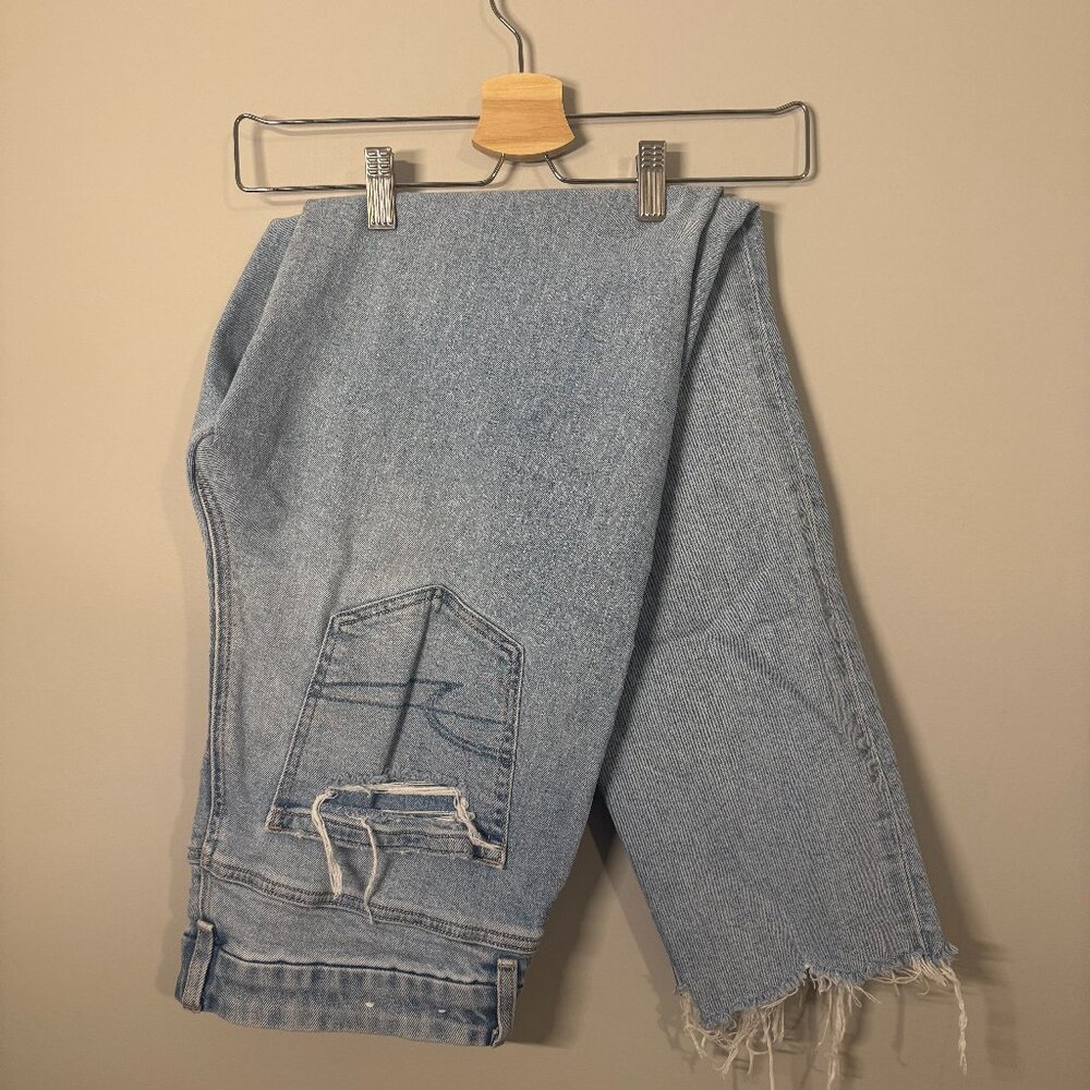 American Eagle Curvy Mom Jeans